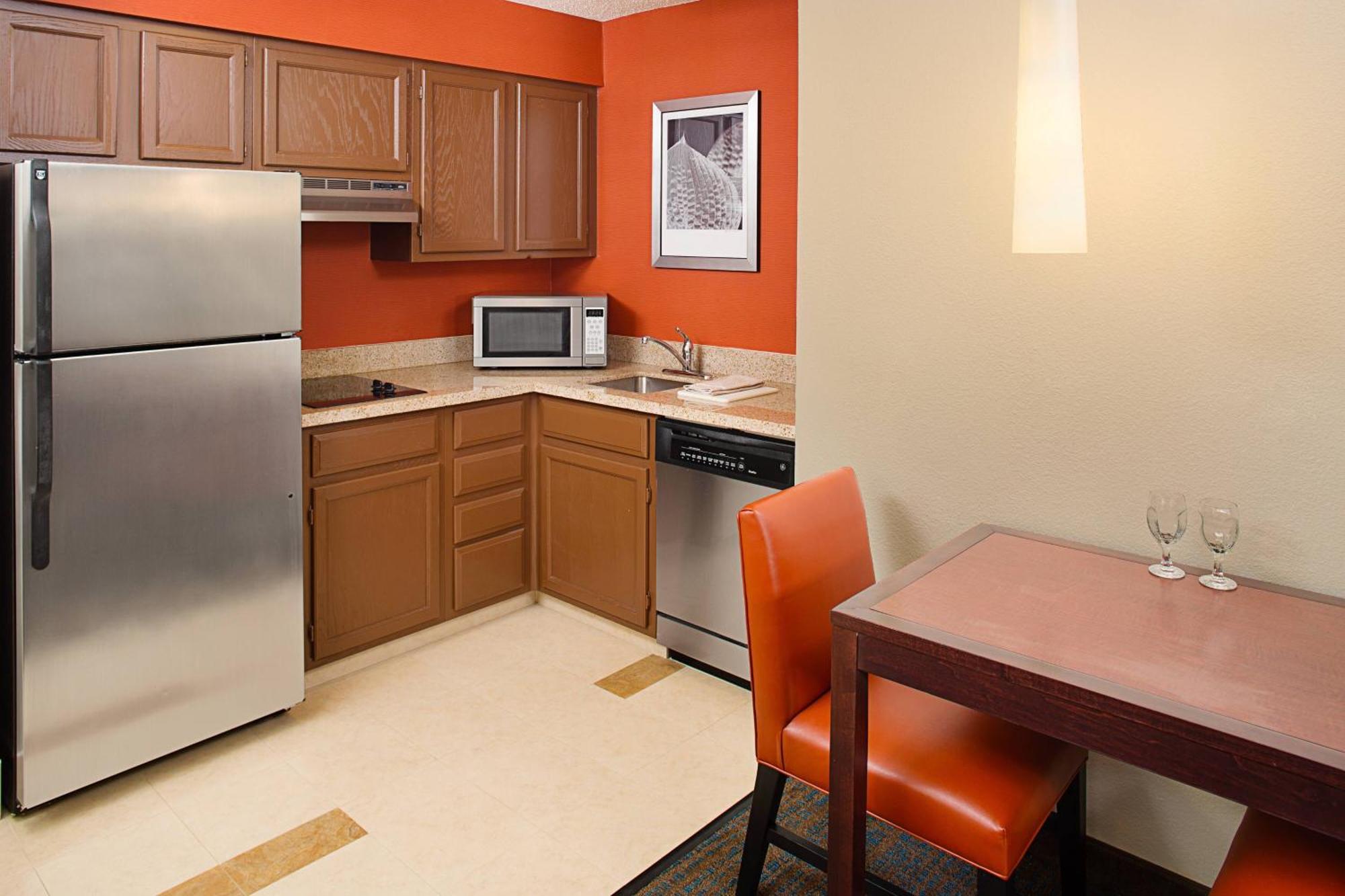 Residence Inn By Marriott Detroit Livonia Exterior foto